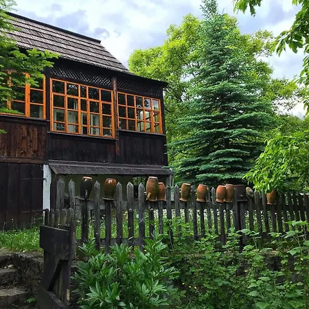 Nyaraló Chichotava Breza